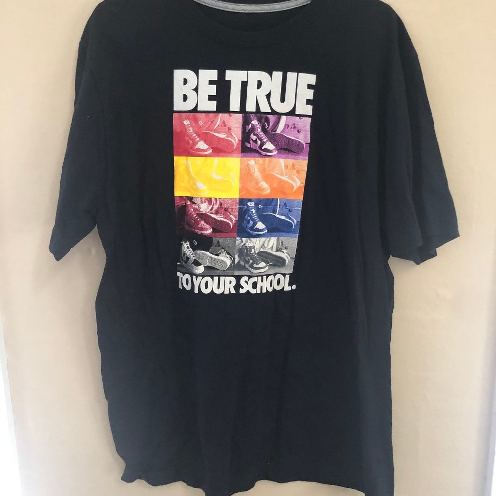 Nike T-Shirt
